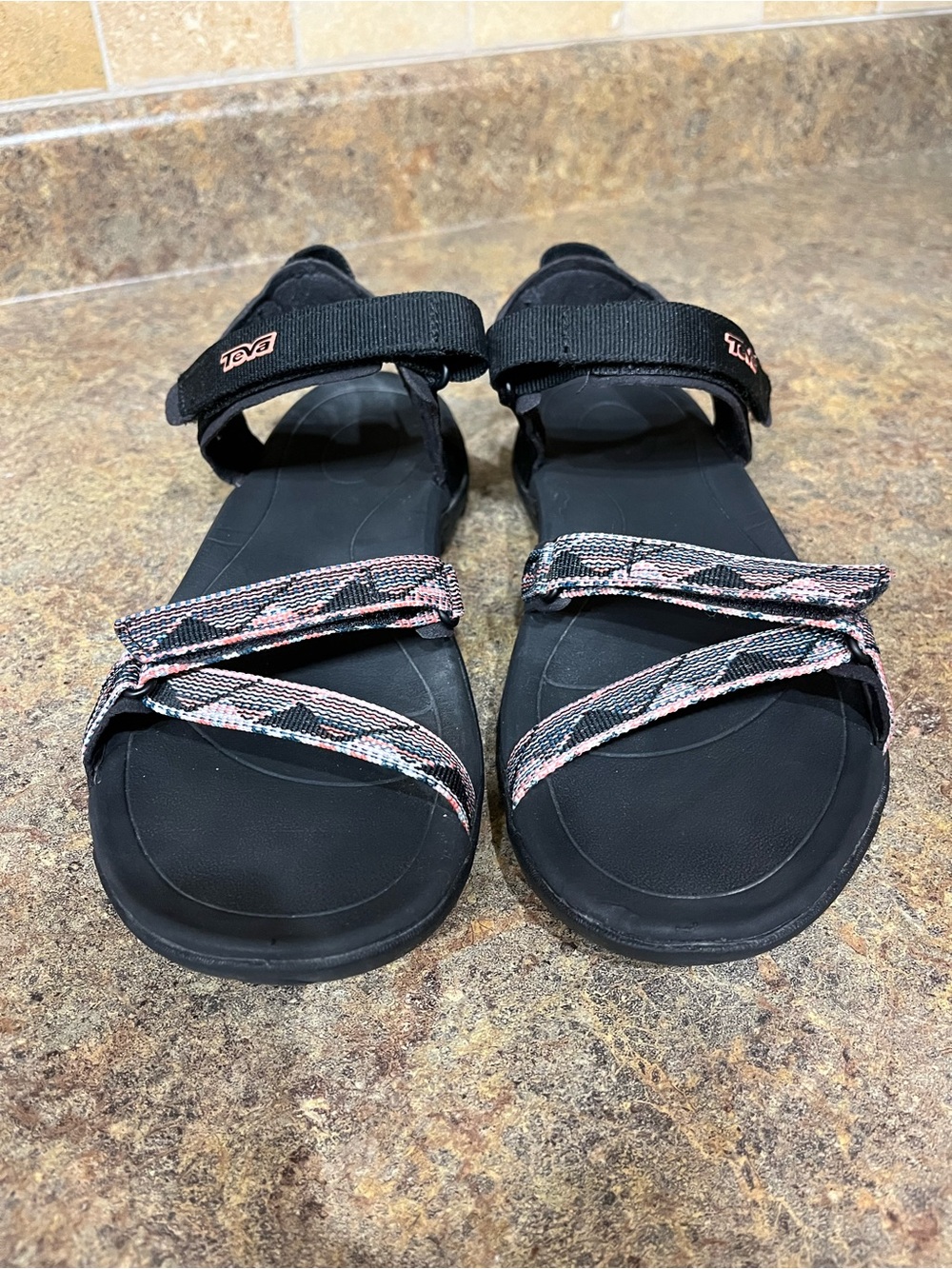 Teva Verra Hiking Sandals Women 7.5 Black Multi 1006263 ABML Like New Outdoor